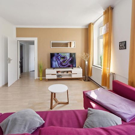 Schoenes Ferien-Appartement Fuer Bis Zu 6 Personen Halberstadt Eksteriør bilde