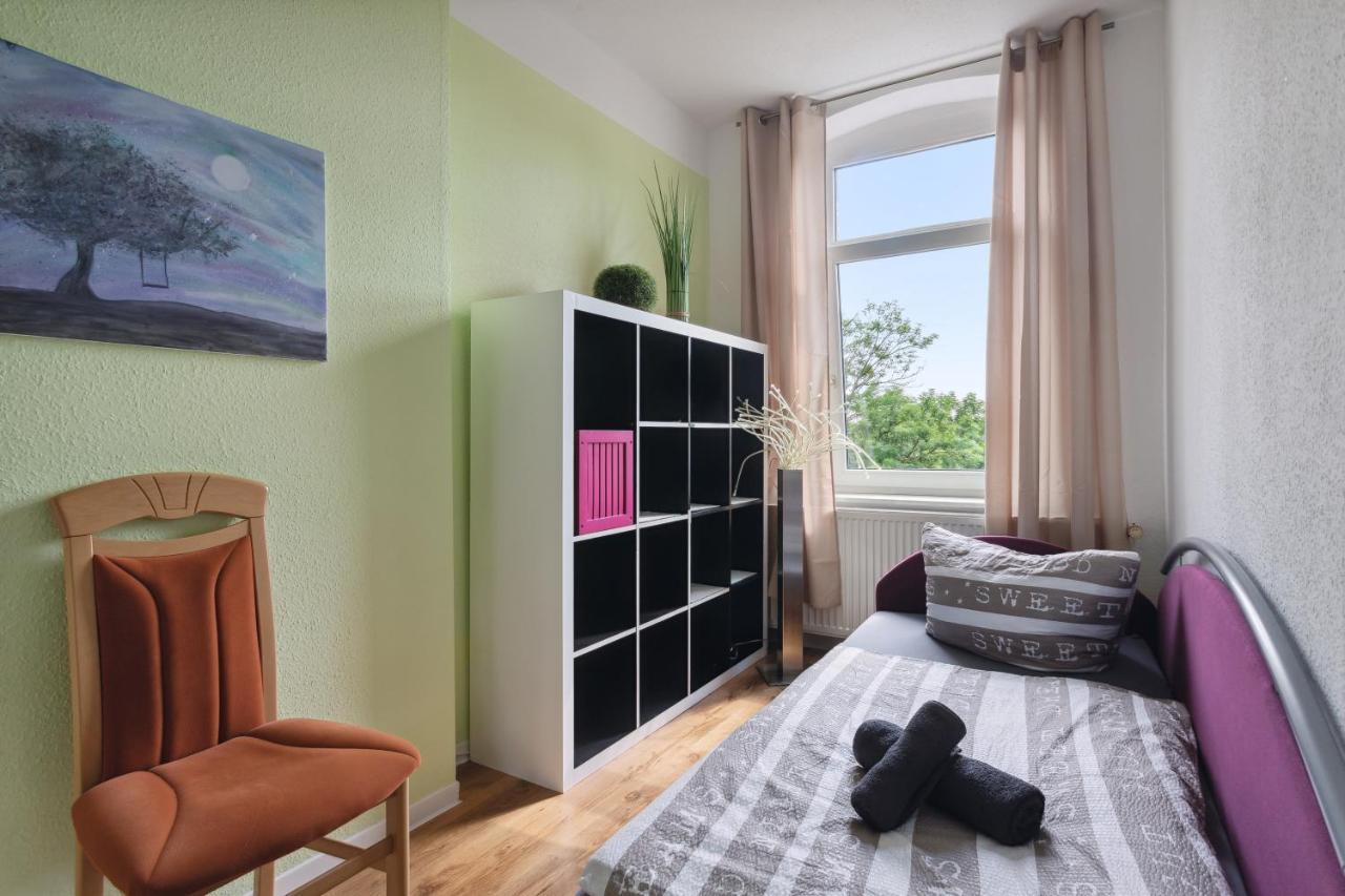 Schoenes Ferien-Appartement Fuer Bis Zu 6 Personen Halberstadt Eksteriør bilde